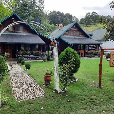 Holiday Homes Biser Lopatnice Lopatnica Exterior photo