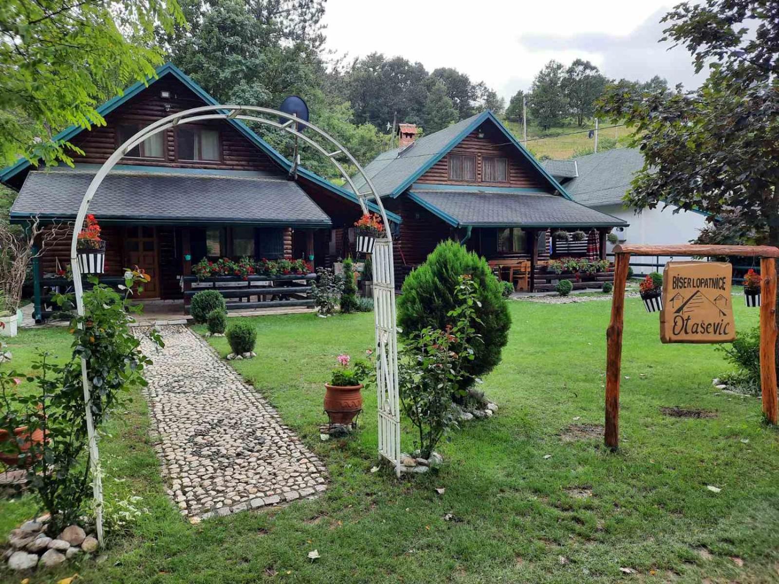 Holiday Homes Biser Lopatnice Lopatnica Exterior photo