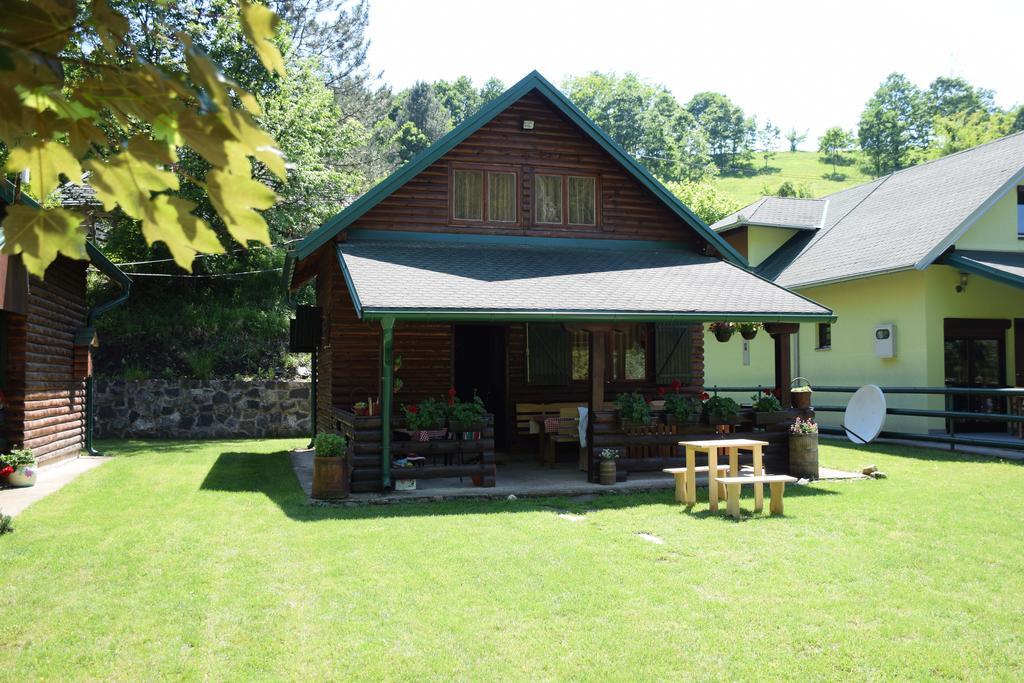 Holiday Homes Biser Lopatnice Lopatnica Exterior photo